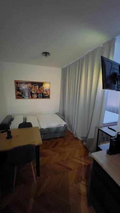 Ii Centrum Apartment Prague